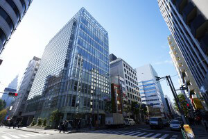 クロスコープ新宿AVENUEオフィスのビル外観のイメージ